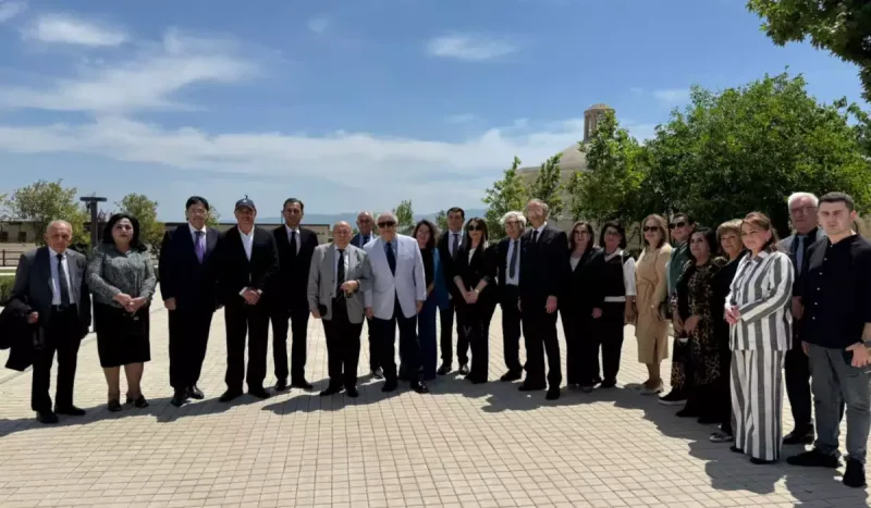 İmarət Tarix-Memarlıq Kompleksi ziyarət olundu