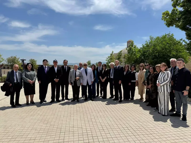 İmarət Tarix-Memarlıq Kompleksi ziyarət olundu