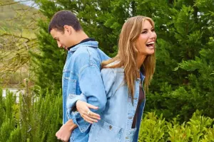 Çağladan oğulları ilə fotolar