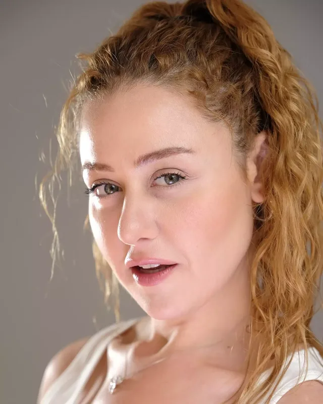 “Hercai”nin aktrisası 110 kiloqram arıqladı