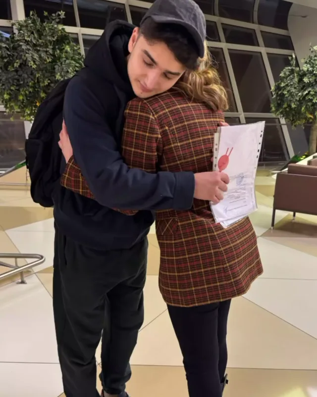 Damladan oğlu ilə paylaşım