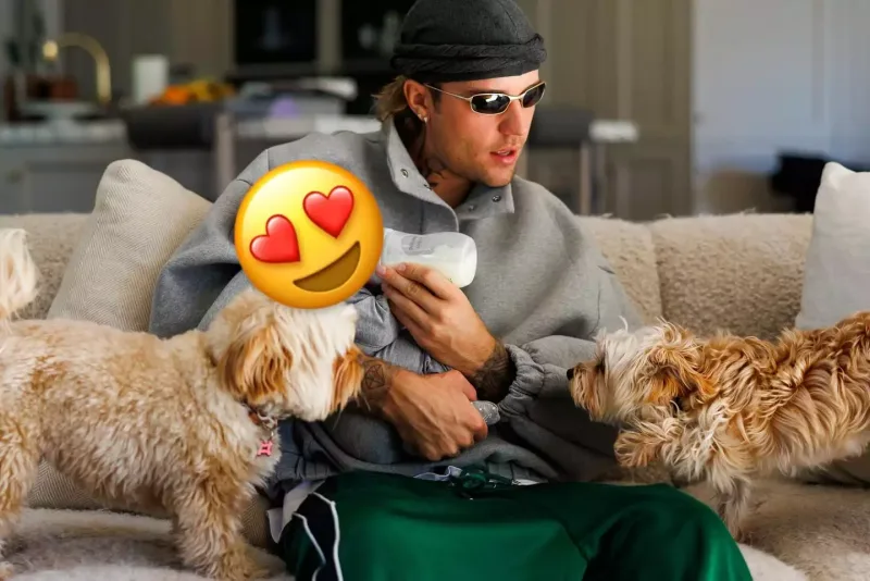 Castin oğlu ilə...