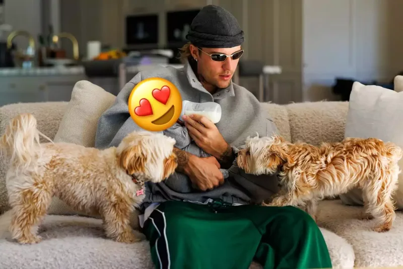 Castin oğlu ilə...