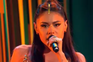 Efendi yenidən Avroviziyada!