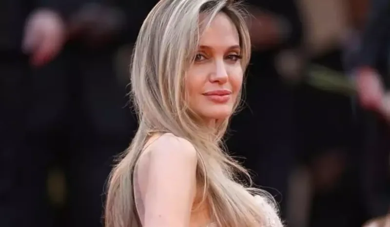 Kann Film Festivalında Ancelina rüzgarı…