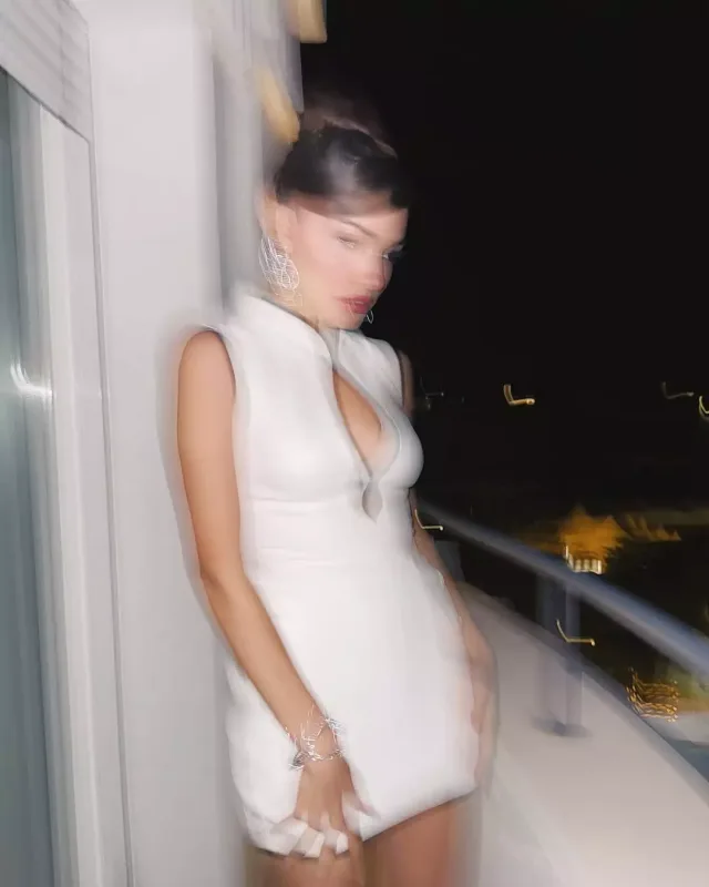 Handedən ağ-qara look!