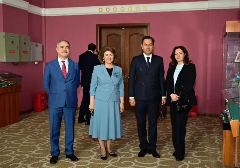 Adil Kərimli Düşənbədə tacik həmkarı ilə görüşüb