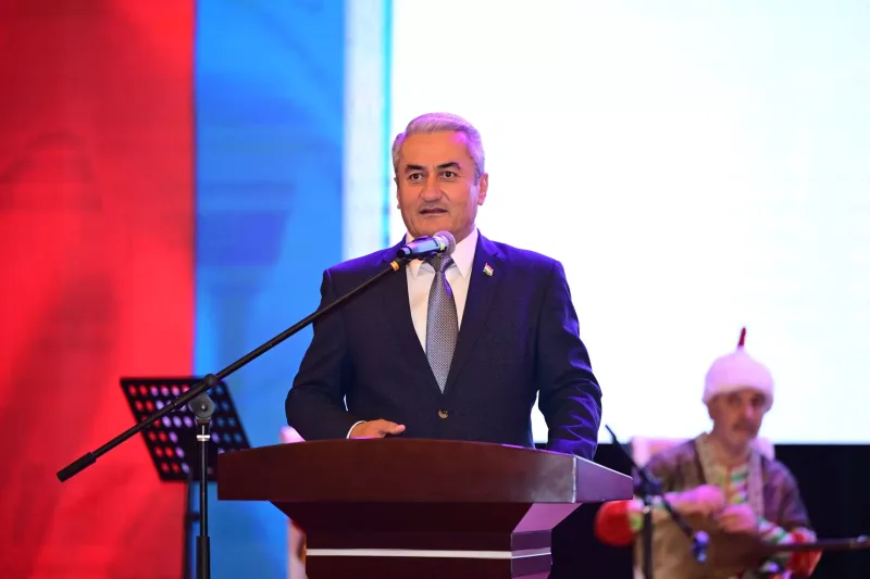 Tacikistanda Azərbaycan Qədim Musiqi Alətləri Ansamblının konserti böyük coşqu ilə qarşılanıb