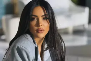 “Sənətimə "bayağı" deyən qələt edir”