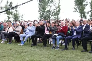 Xarıbülbül Festivalı keçirilir!