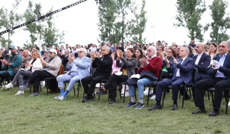 Xarıbülbül Festivalı keçirilir!