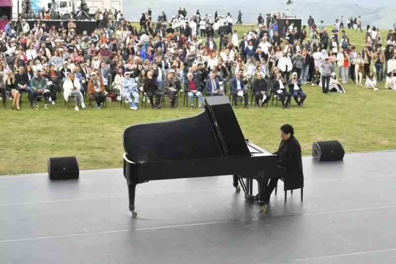 Xarıbülbül Festivalı keçirilir!