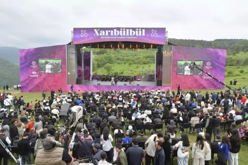 Xarıbülbül Festivalı keçirilir!