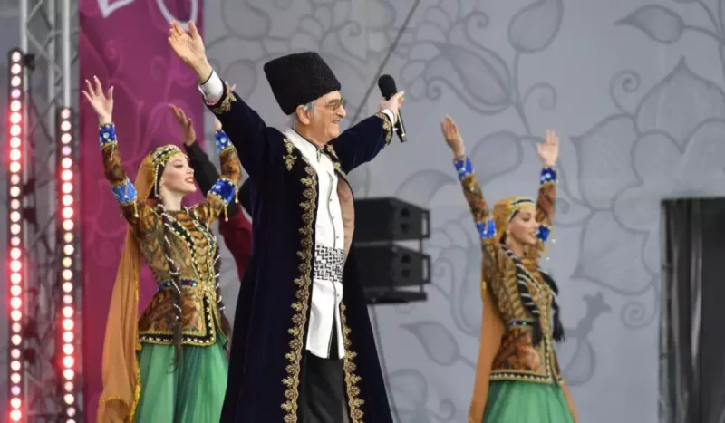 Şuşada Polad Bülbüloğlunun konserti olub