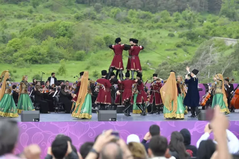 Şuşada Polad Bülbüloğlunun konserti olub