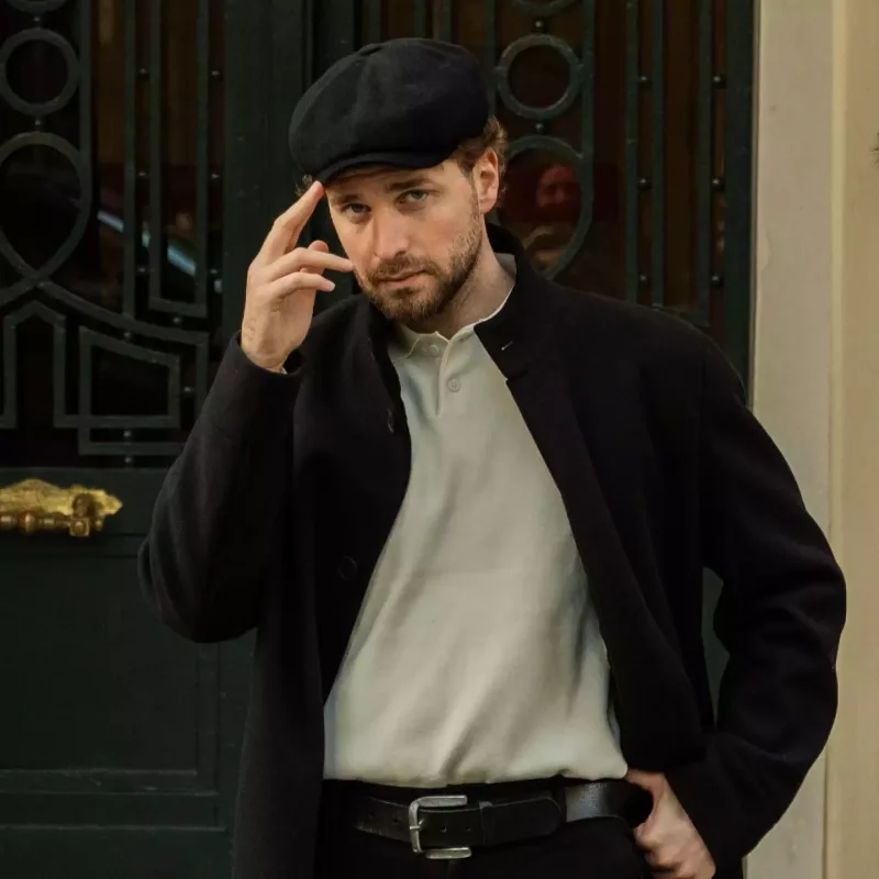 “Uzak Şehir”ə vida edir