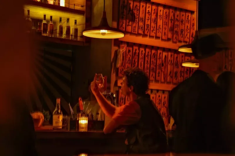 Van Dammın azərbaycanlı gəlini əri ilə...