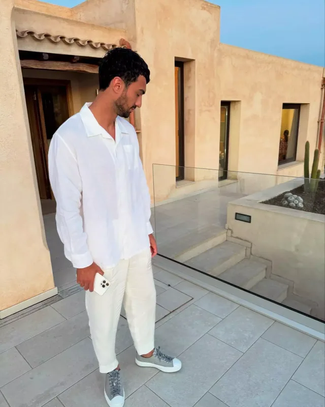 Mahirdən sevgilisi ilə paylaşım