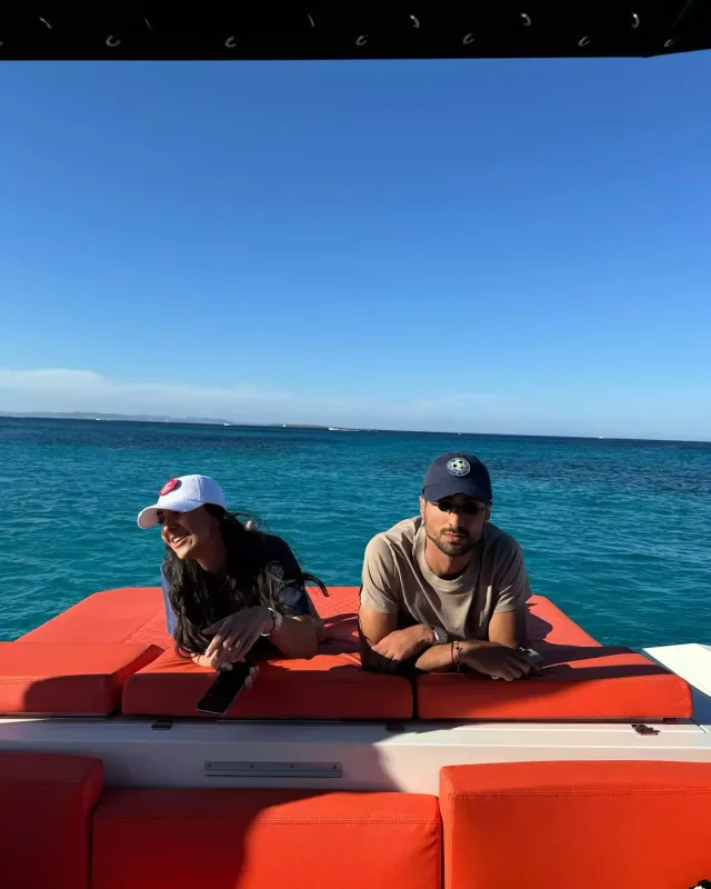 Mahirdən sevgilisi ilə paylaşım