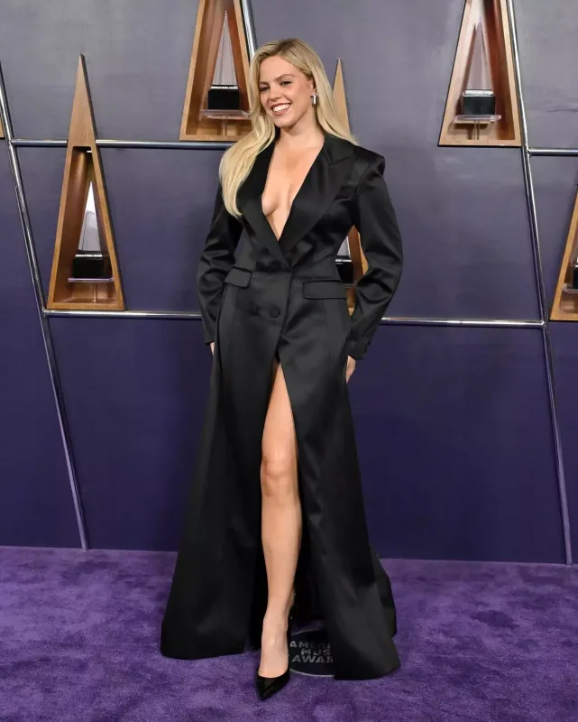 Qırmızı xalıda diqqət çəkənlər...