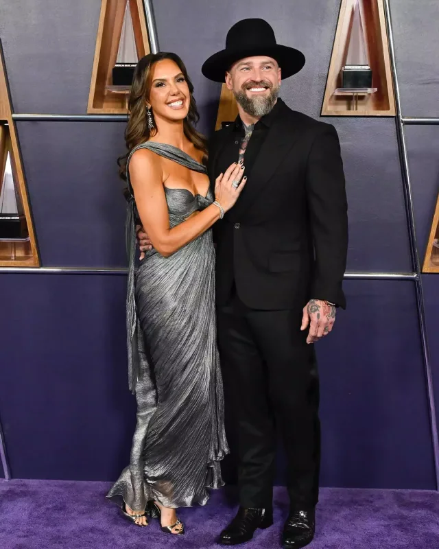 Qırmızı xalıda diqqət çəkənlər...