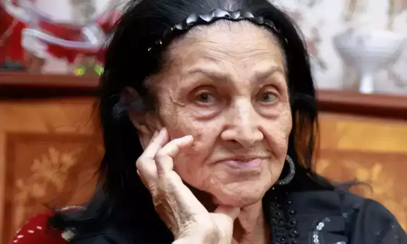 “Elə qaraqabaq adama sənəti sevdirdim”