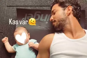 Kaan Yıldırım oğlu ilə