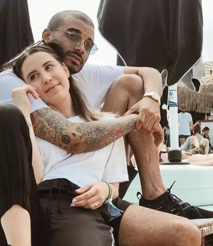 “Survivor”dakı gizli eşq evliliyini bitirdi