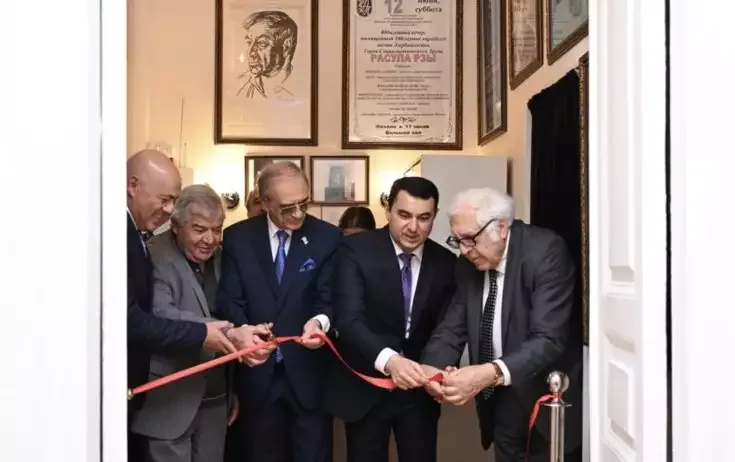 Bakıda Rəsul Rzanın ev-muzeyi açıldı - Fotolar