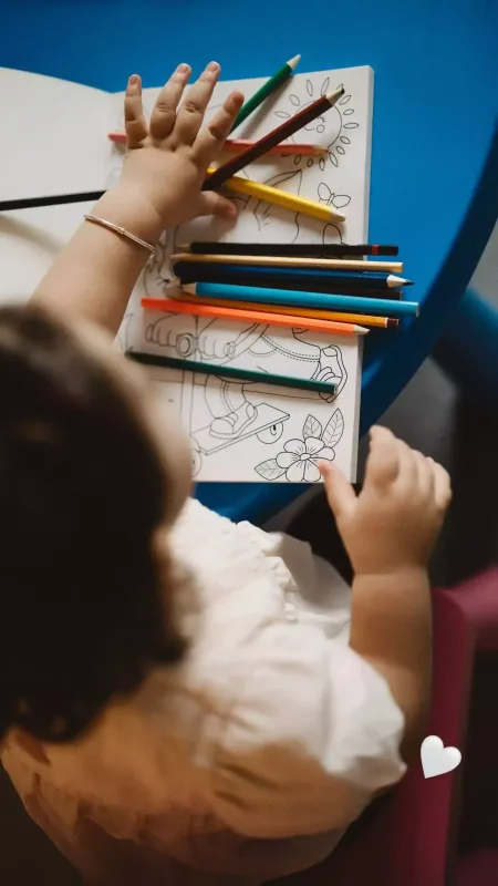 Azərin xanımı ilə qızı…