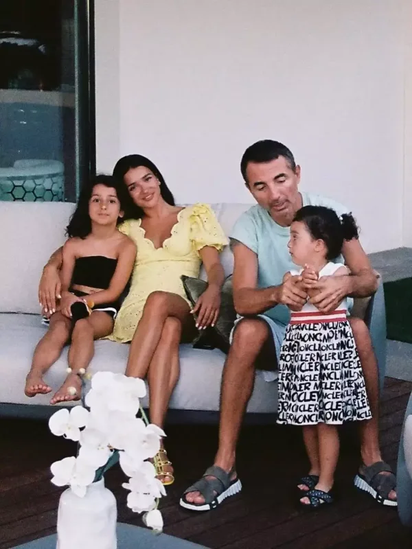 “Çox sevdiyim bir “uşağ”ım var” - Xanımından iş adamına