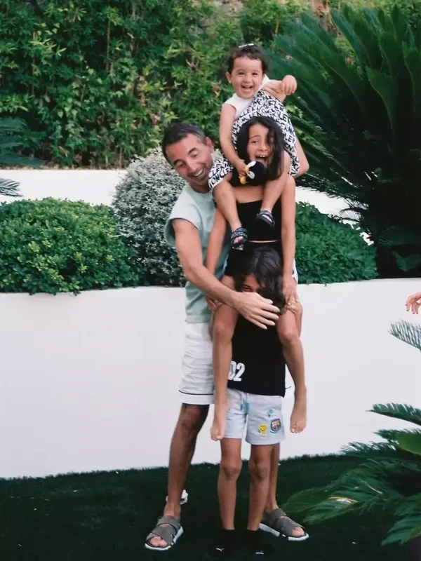 “Çox sevdiyim bir “uşağ”ım var” - Xanımından iş adamına