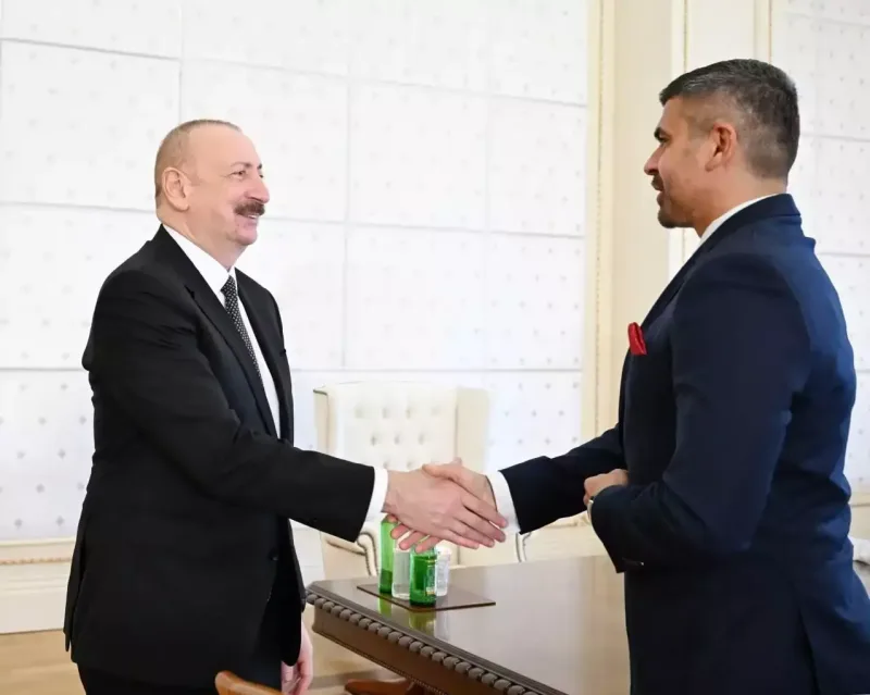 Prezident qalib futbolçularla görüşdü - Fotolar