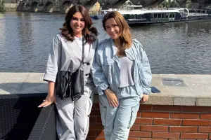 Praqaya getdilər...