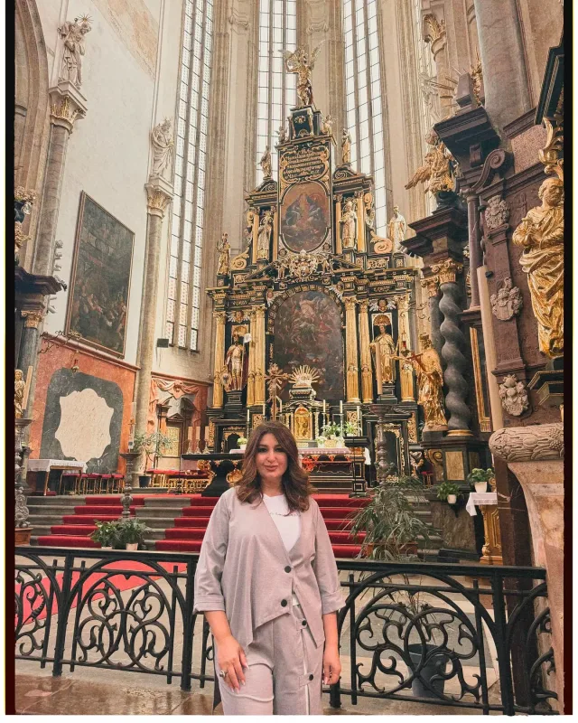 Praqaya getdilər...