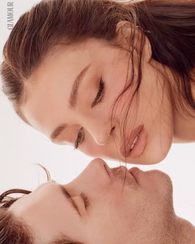 Bekhemlərin oğluyla gəlinindən romantik şəkillər