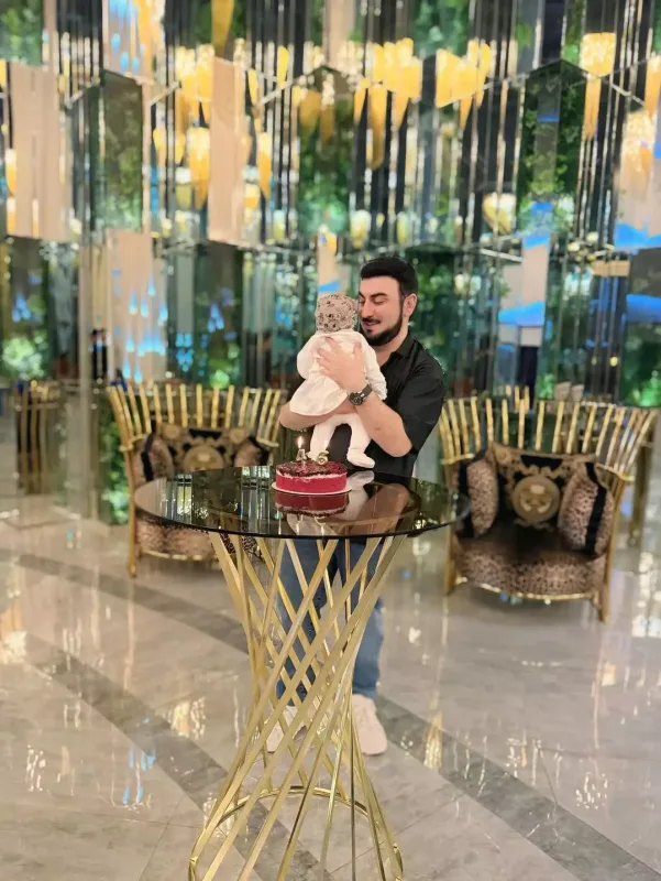 “Bu dəfə tək deyiləm”