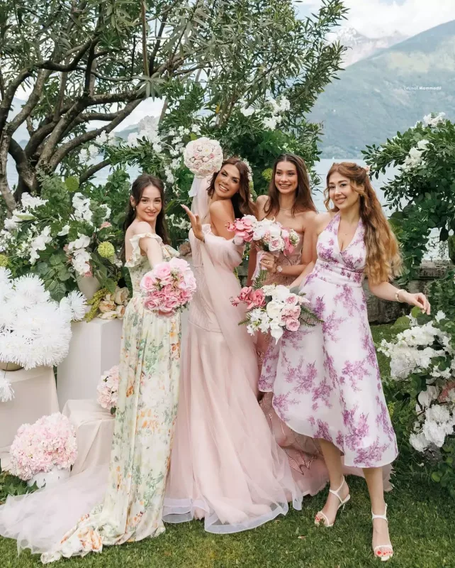 Şəfəq nişan şəkillərini paylaşdı