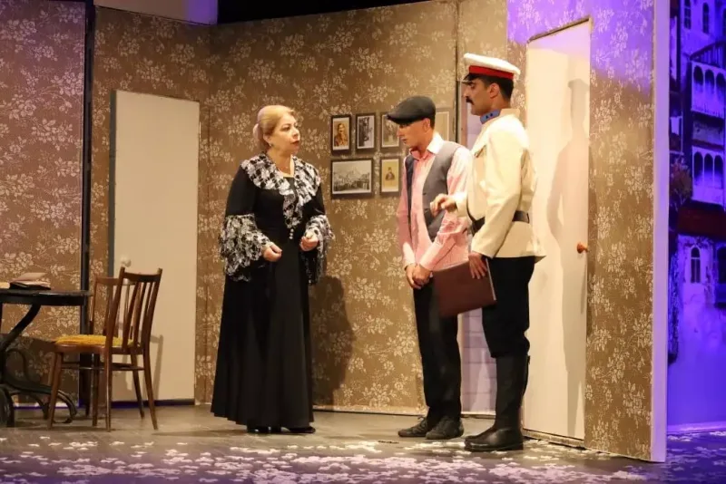 Azərbaycan və gürcü aktyorları səhnəni bölüşüblər