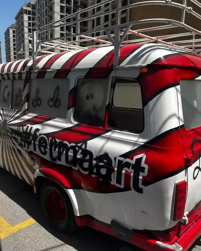 “Uşağım əcəb edib” - Nərminlə fotoqraf arasında dava