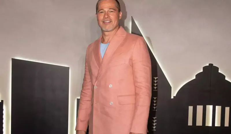 Bred Pitt uzun müddət sonra