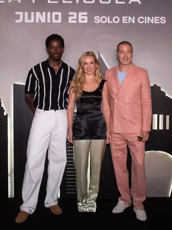 Bred Pitt uzun müddət sonra