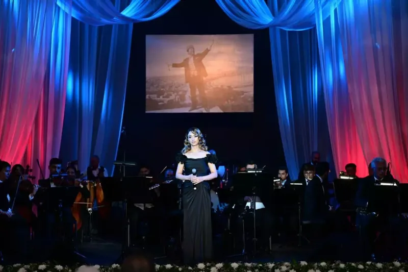 Dövlət Mahnı Teatrında Rəşid Behbudovun xatirə otağı yaradılıb