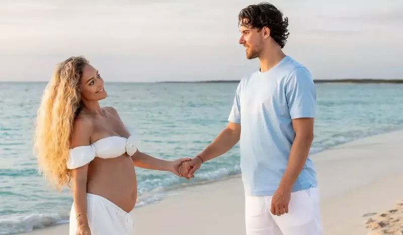 Tanınmış futbolçu ata olacaq