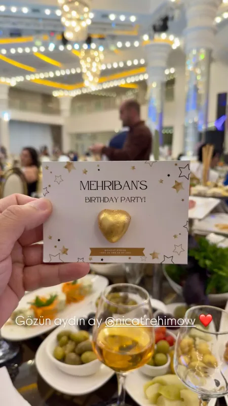 Nicat qızına ad günü etdi