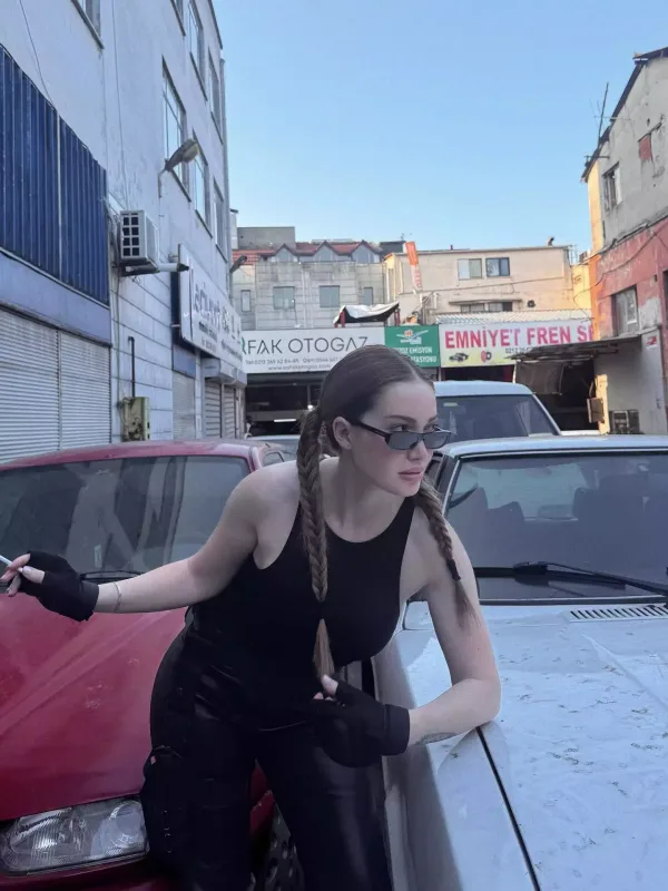 Estetiklərinə 11 milyon xərcləyib!