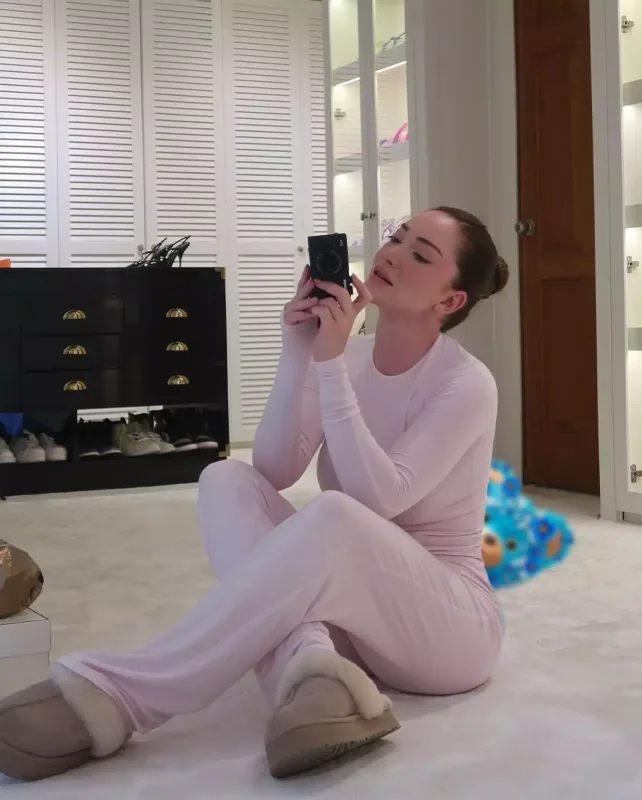 Estetiklərinə 11 milyon xərcləyib!