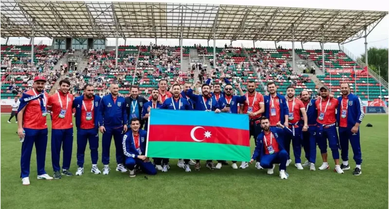 Azərbaycanlı məşhurların futbol komandası Moskvada fırtına qoparır...