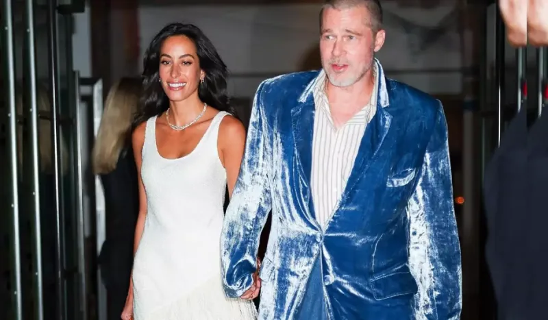 Bred Pitt sevgilisi ilə...