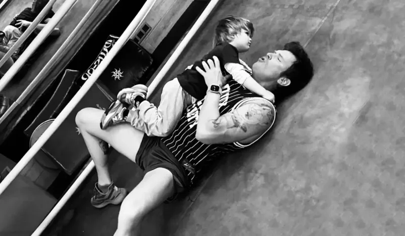 Xanımından Kıvança təbrik